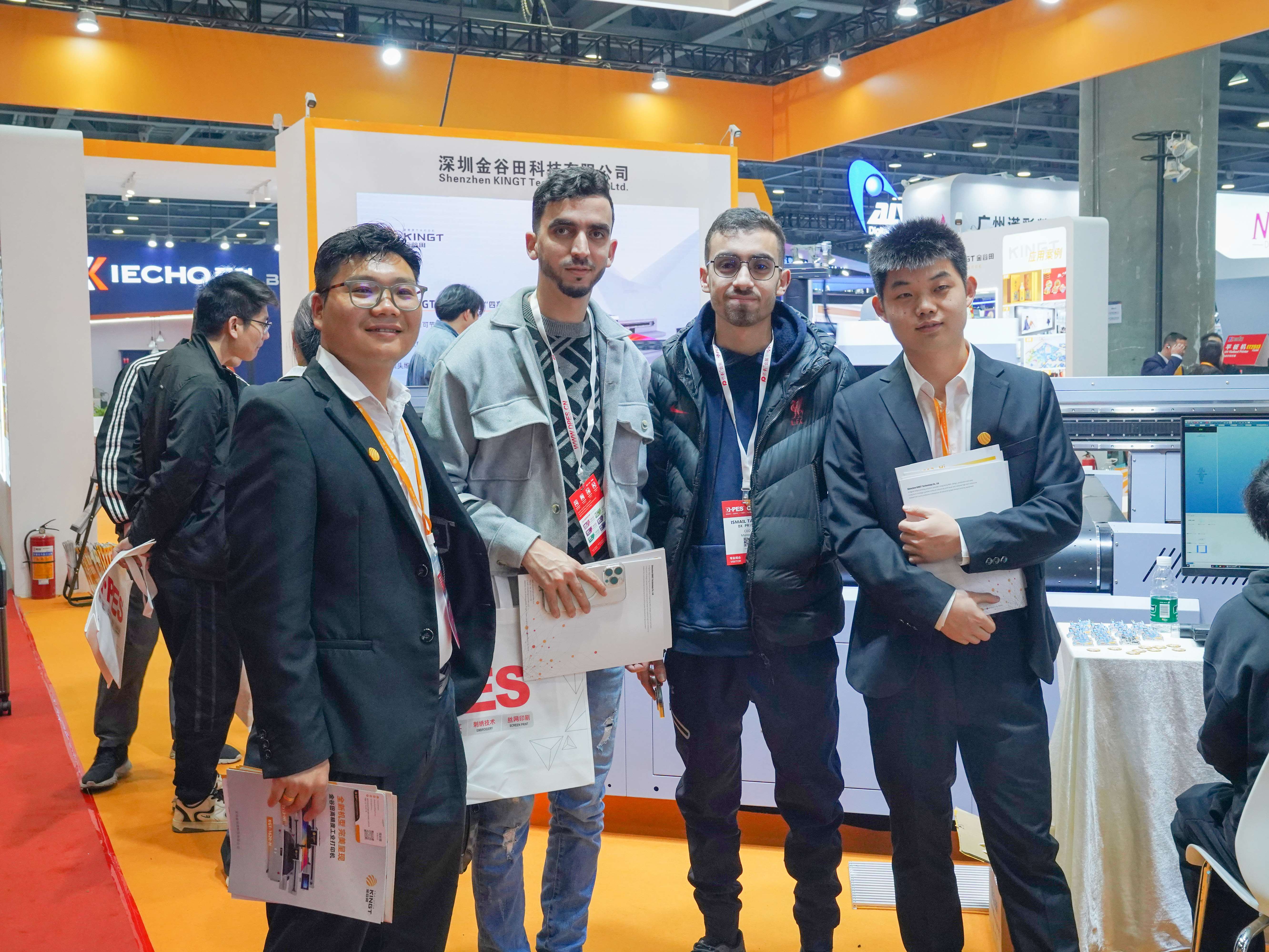 KGT-2513-Hi爆单王：迪培思首日签单20 台，领航工业智造新时代！